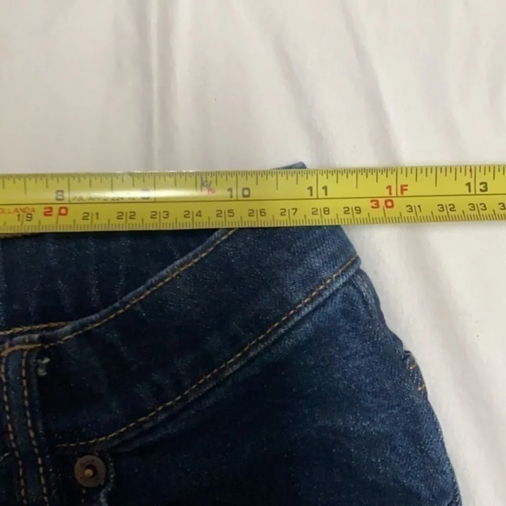 Gap Kids Skinny Stretch size 12 reg dark blue jeans 99% cotton 1% spandex (K-11)